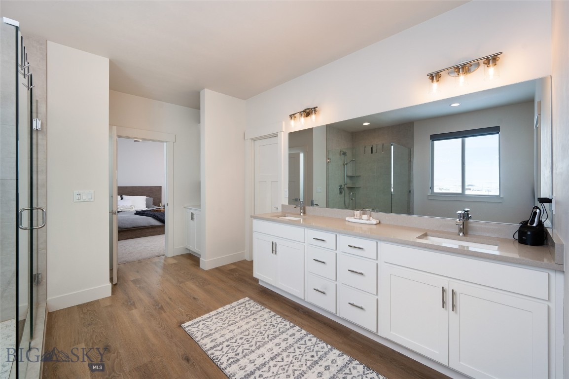 1605 Wyatt Earp Court