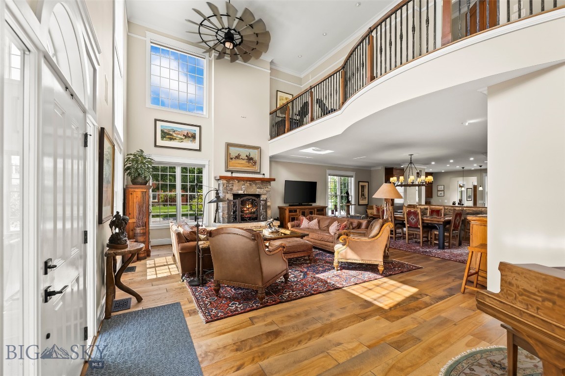 102 Village Downtown Boulevard