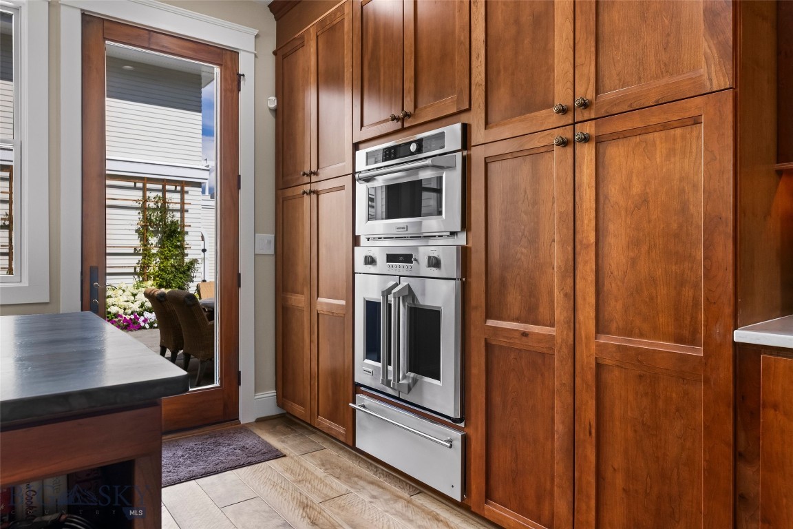 102 Village Downtown Boulevard