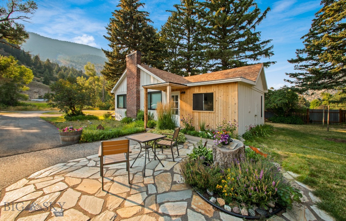 4948 US Highway 89 S