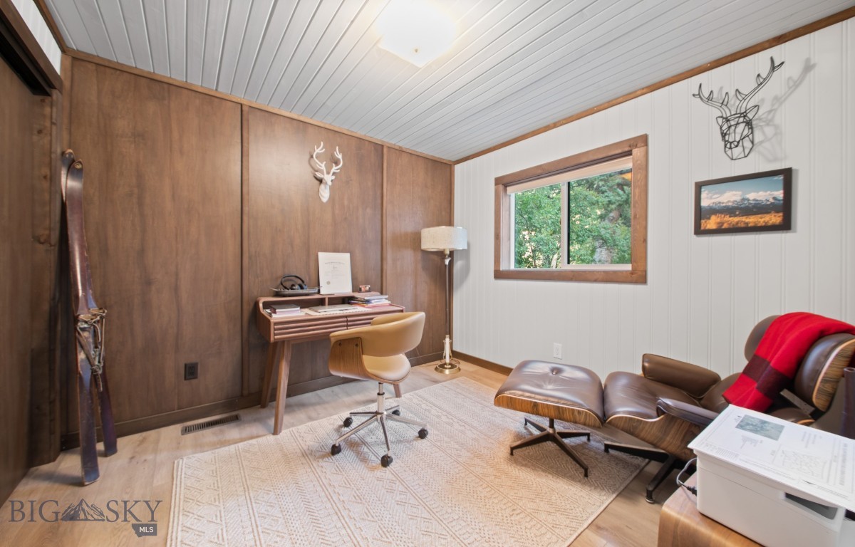 4948 US Highway 89 S