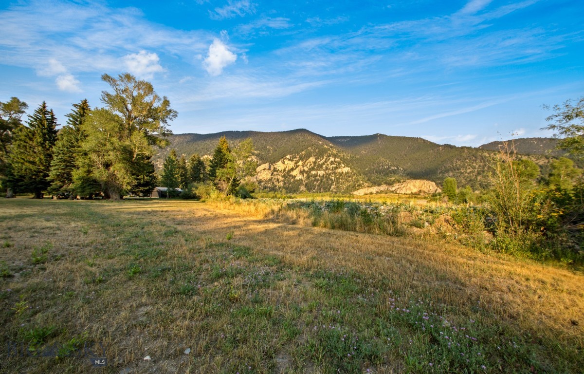 4948 US Highway 89 S