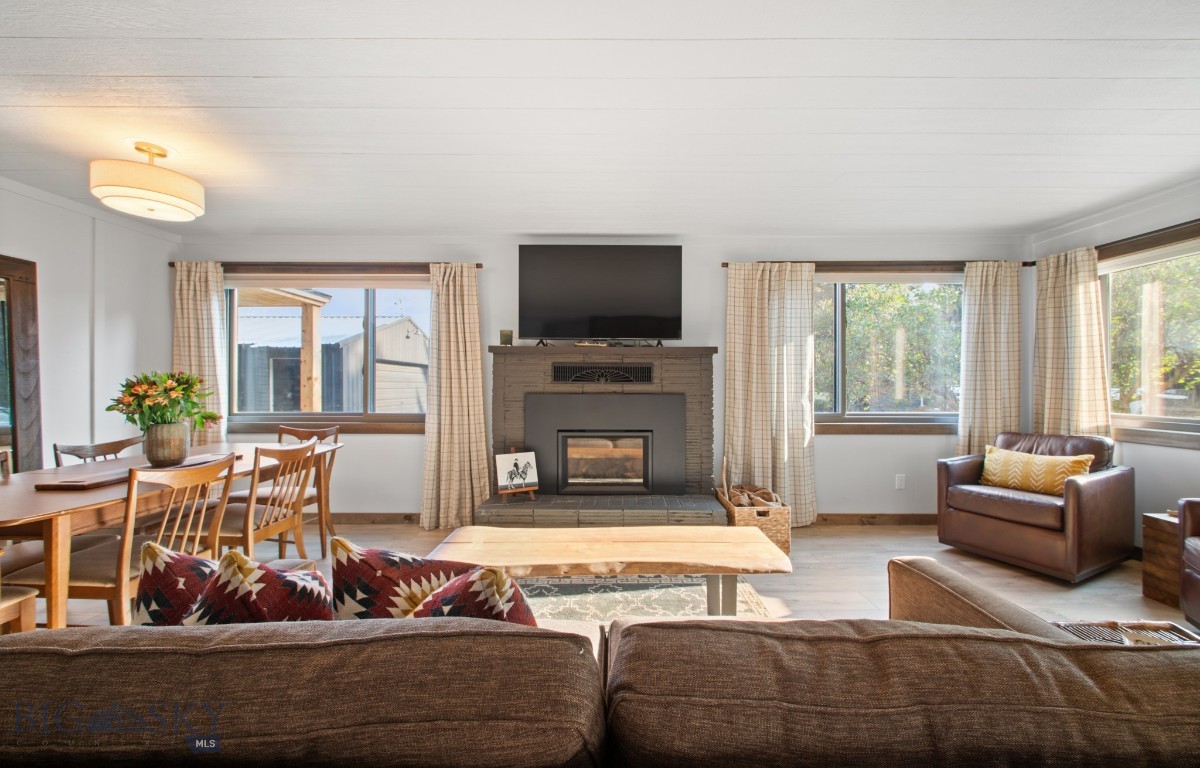 4948 US Highway 89 S