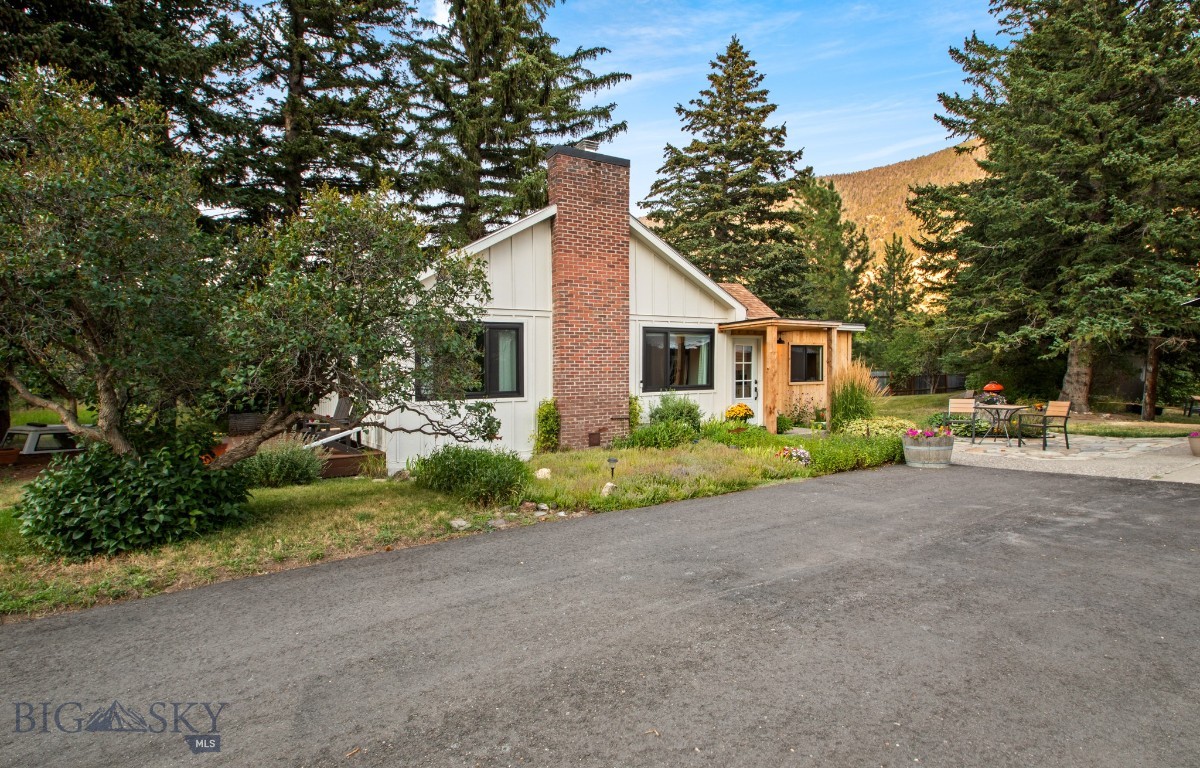 4948 US Highway 89 S