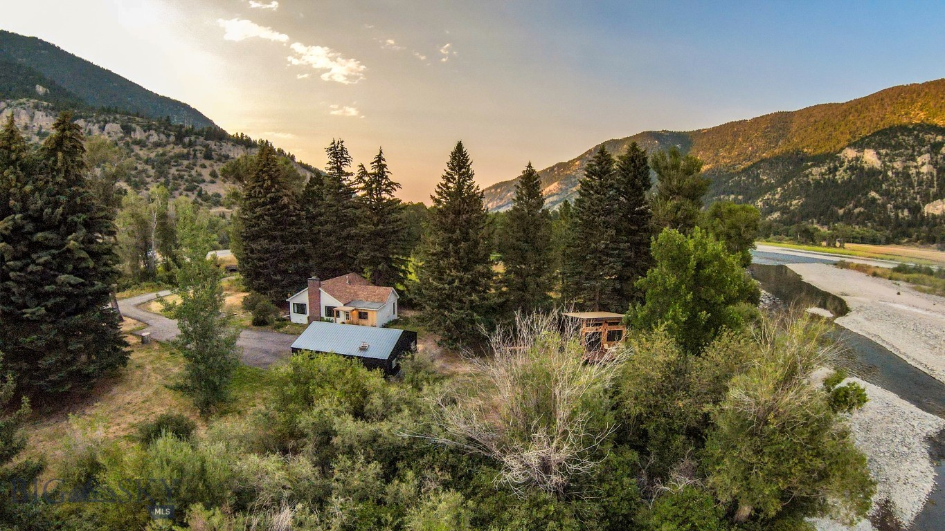 4948 US Highway 89 S