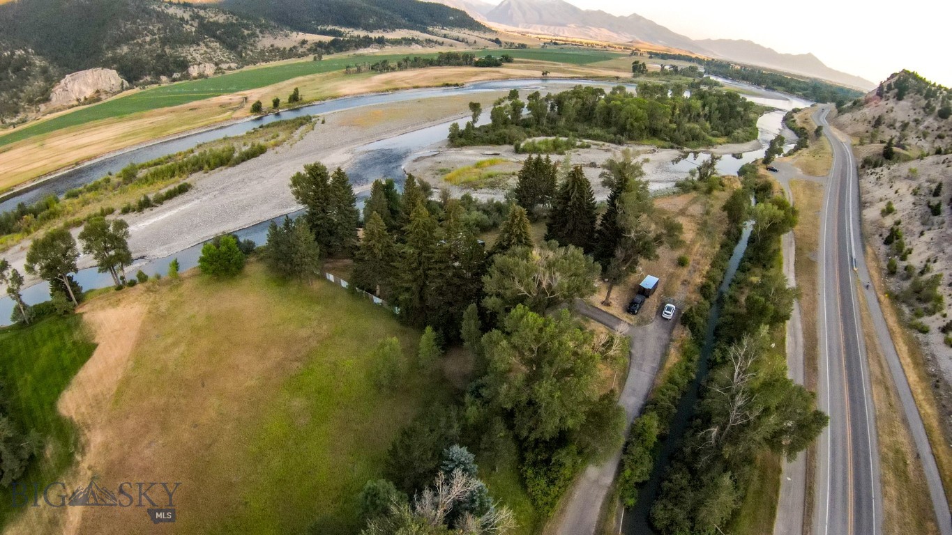 4948 US Highway 89 S