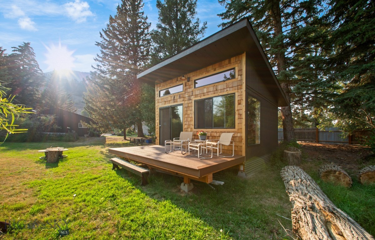 4948 US Highway 89 S