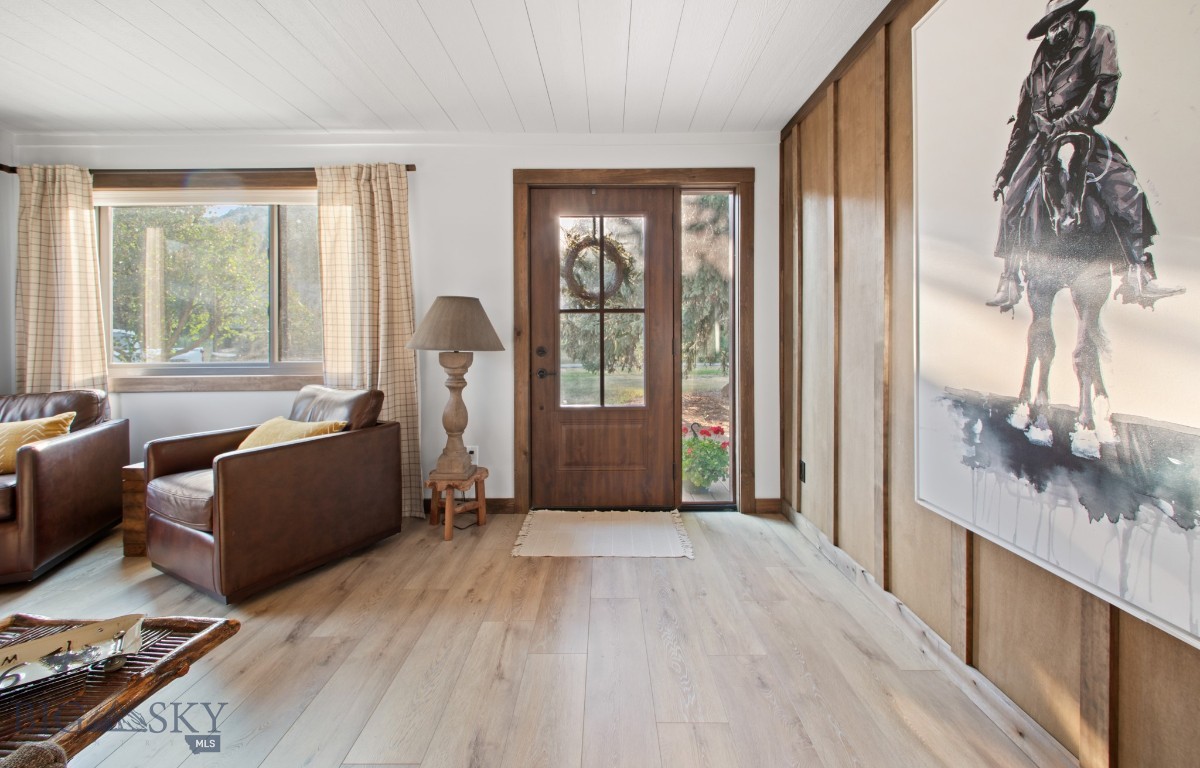 4948 US Highway 89 S