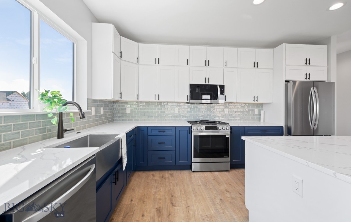 303 S Crispin Street