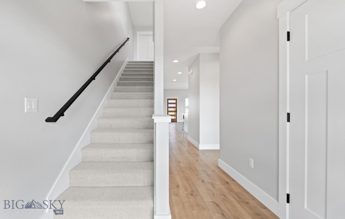 303 S Crispin Street