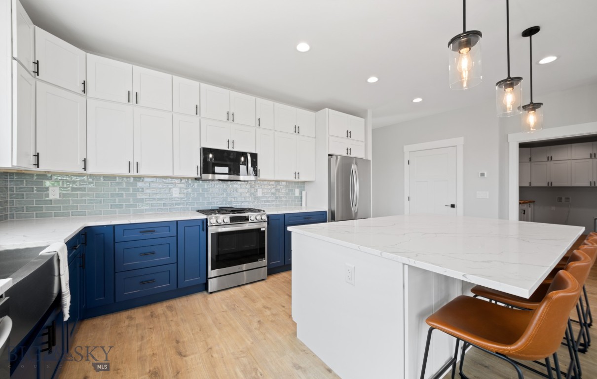 303 S Crispin Street