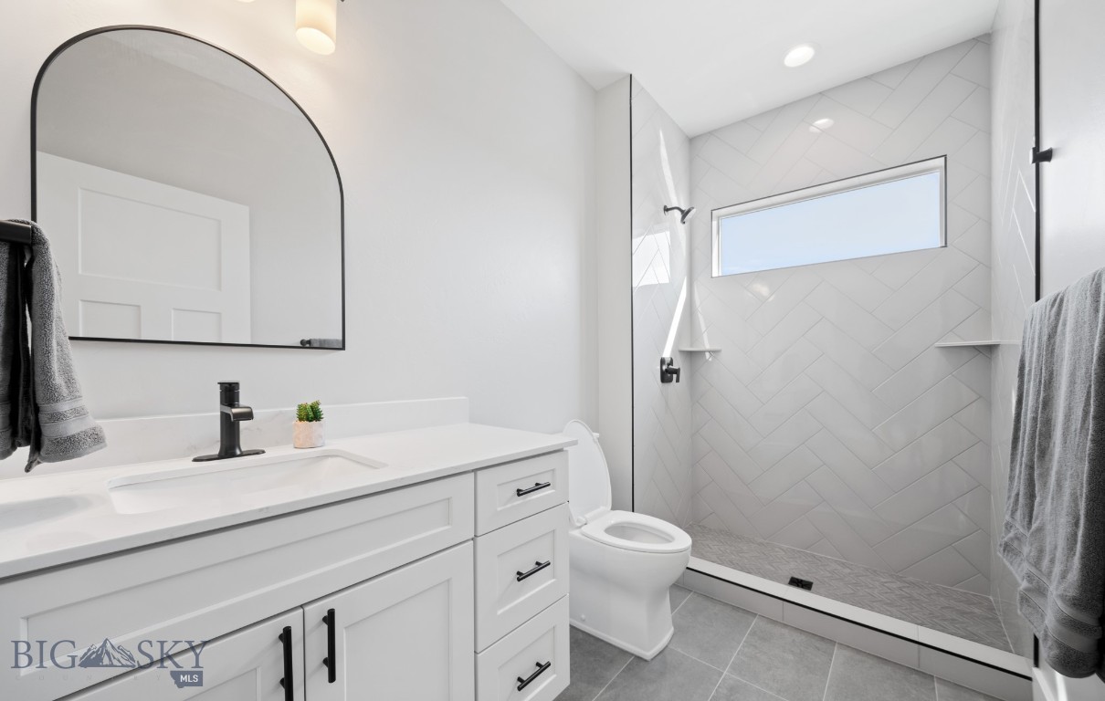 303 S Crispin Street