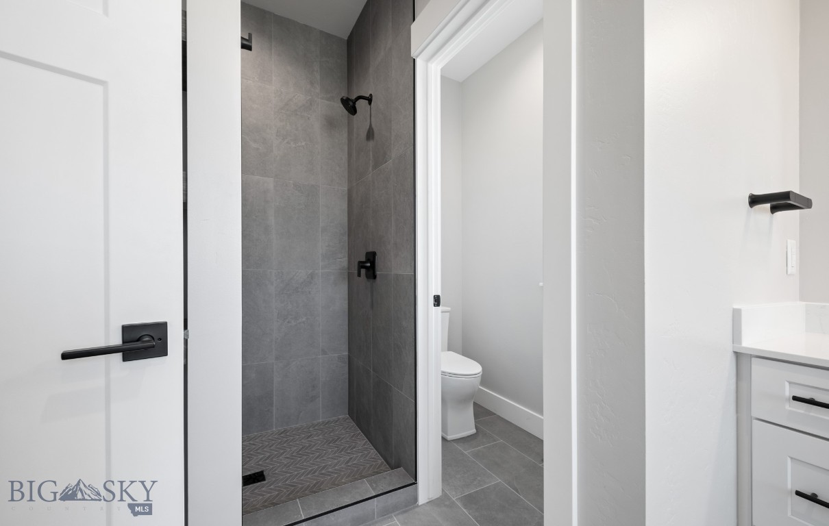 303 S Crispin Street