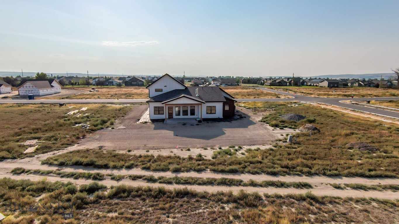 303 S Crispin Street