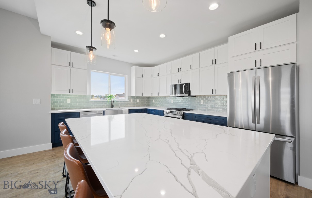 303 S Crispin Street