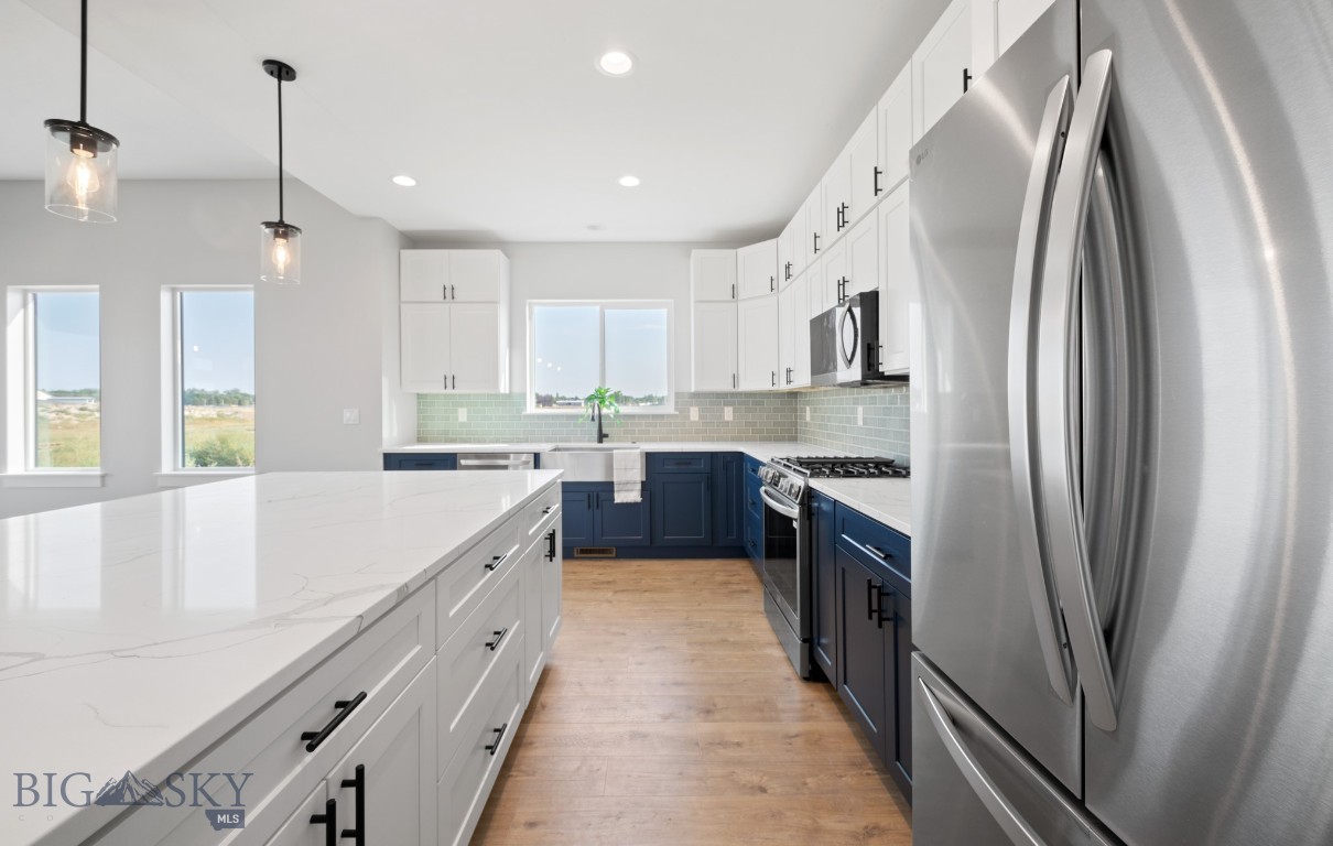 303 S Crispin Street