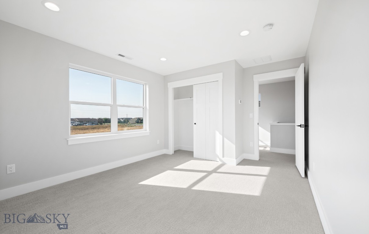 303 S Crispin Street