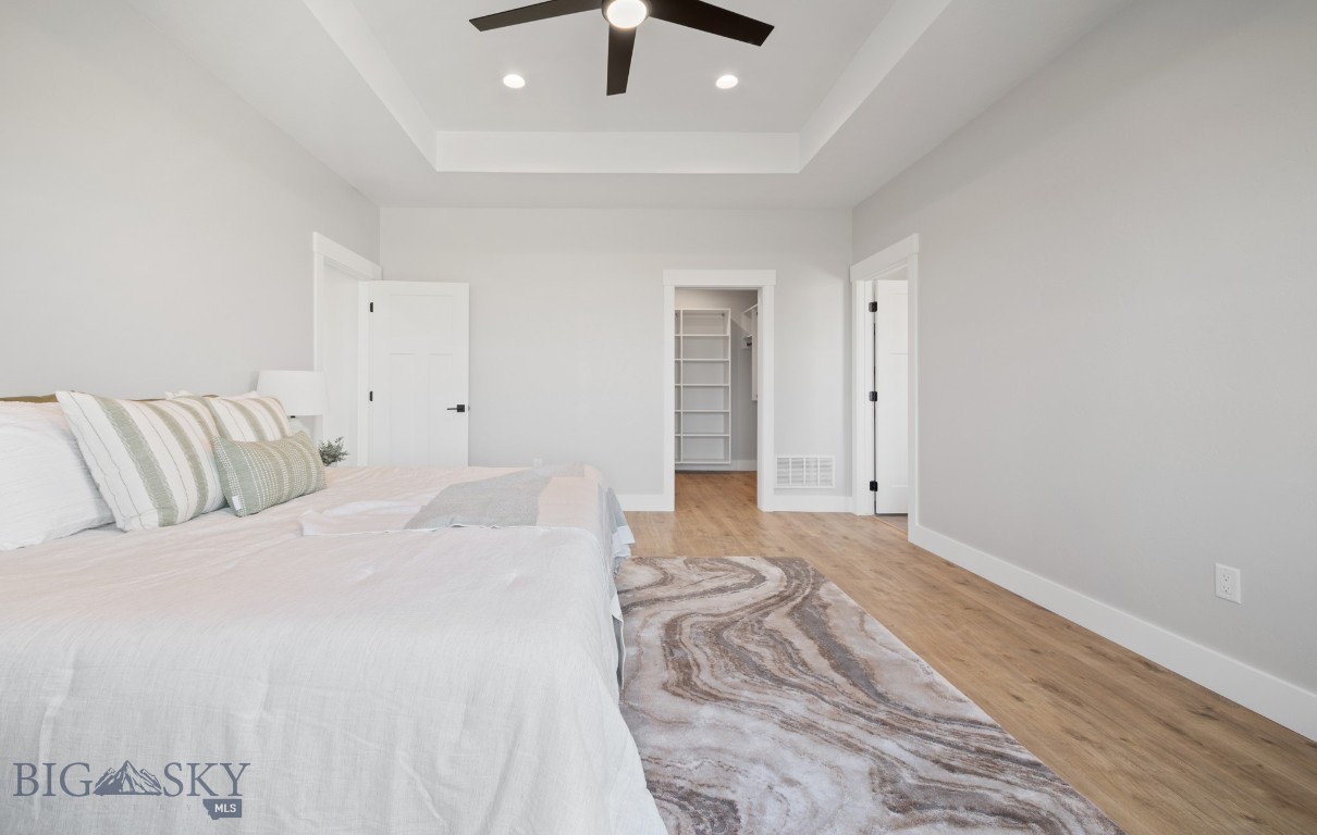 303 S Crispin Street