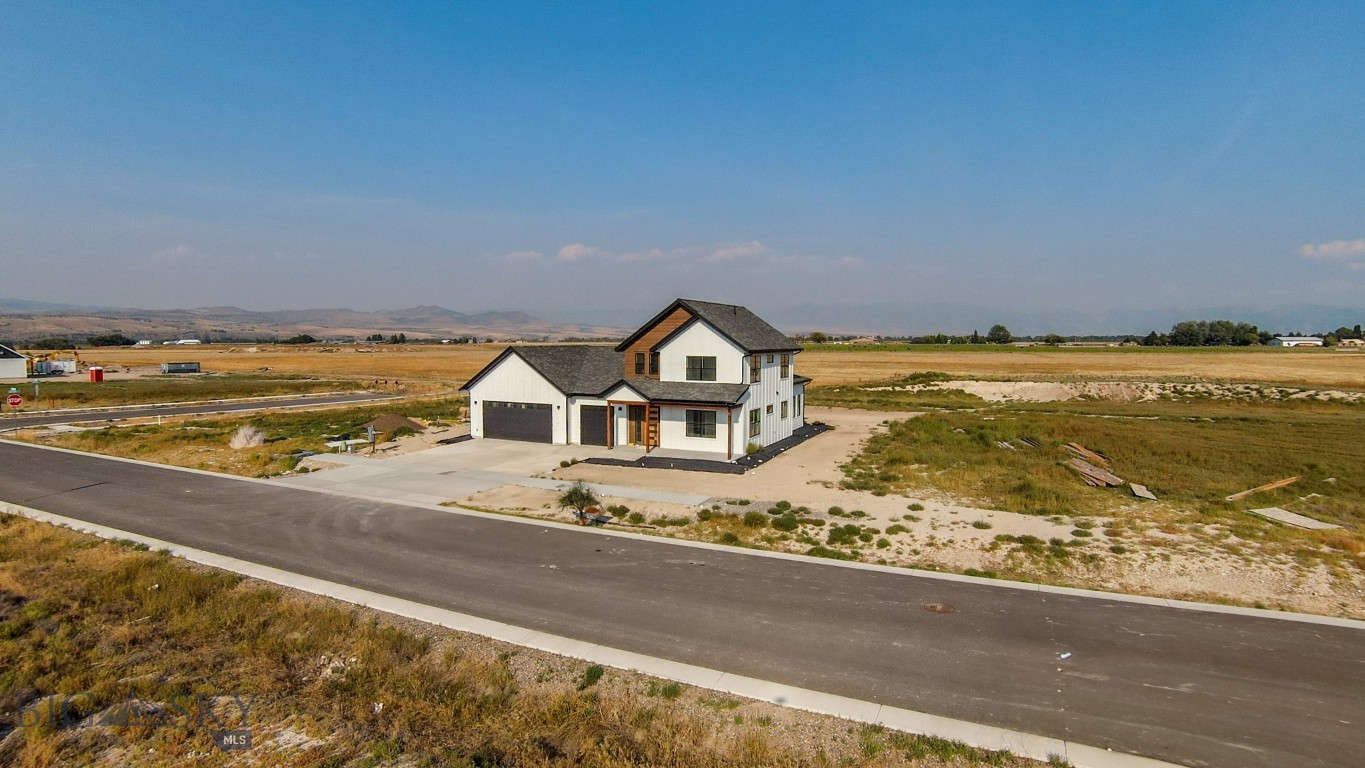 303 S Crispin Street