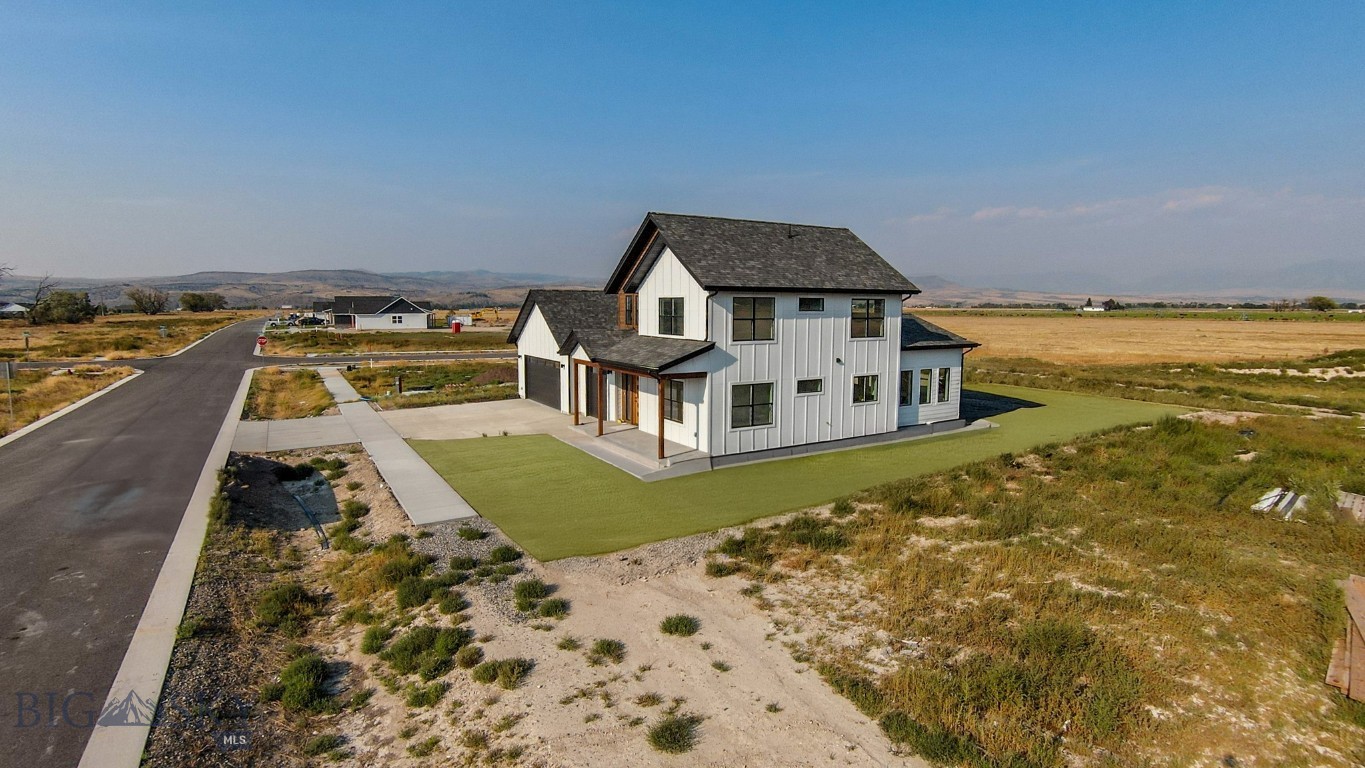 303 S Crispin Street