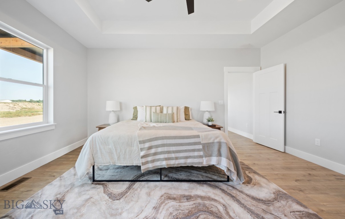 303 S Crispin Street