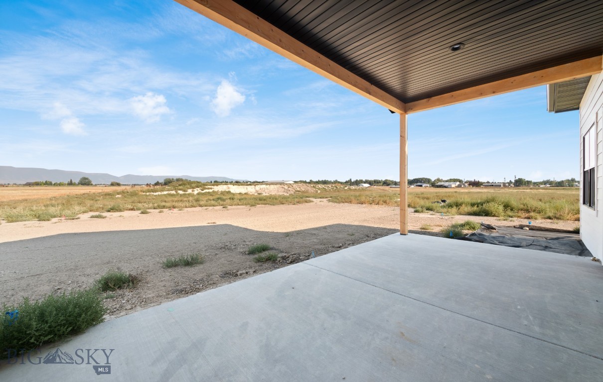 303 S Crispin Street