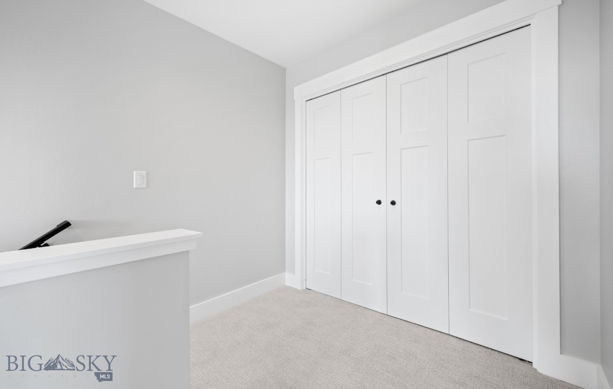 303 S Crispin Street