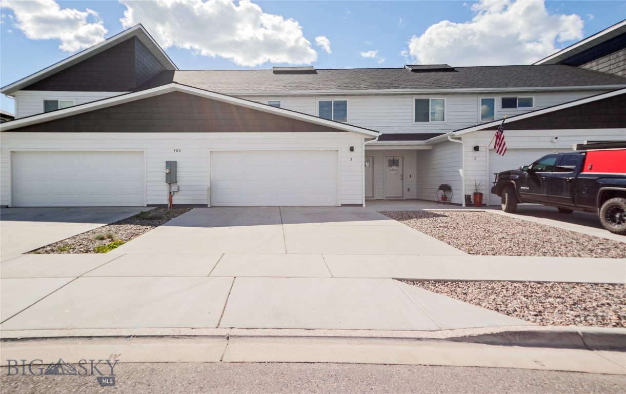 705 Halfpipe Street B