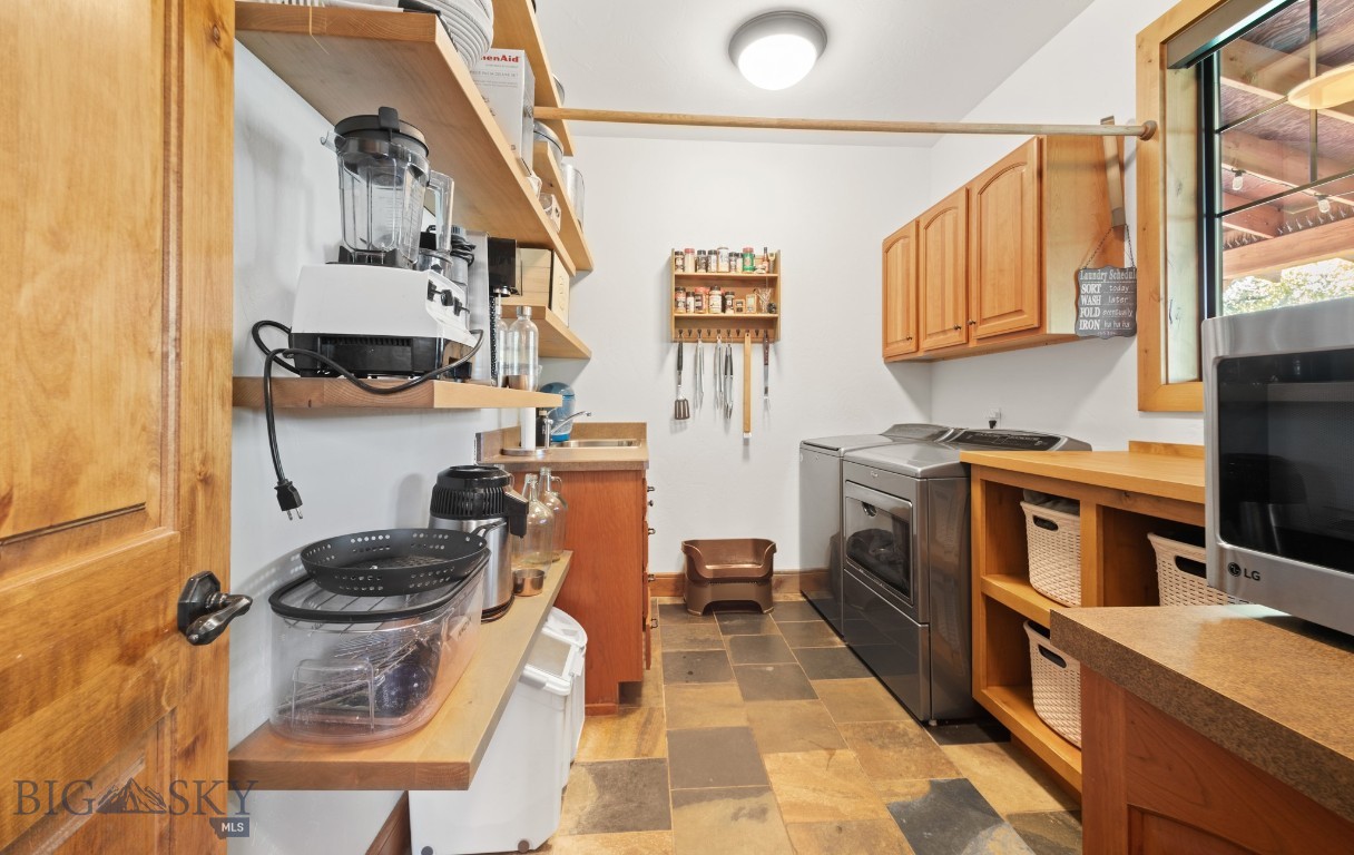 31 Vita Court