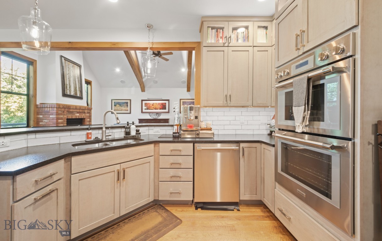 31 Vita Court