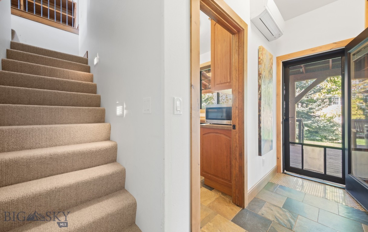 31 Vita Court
