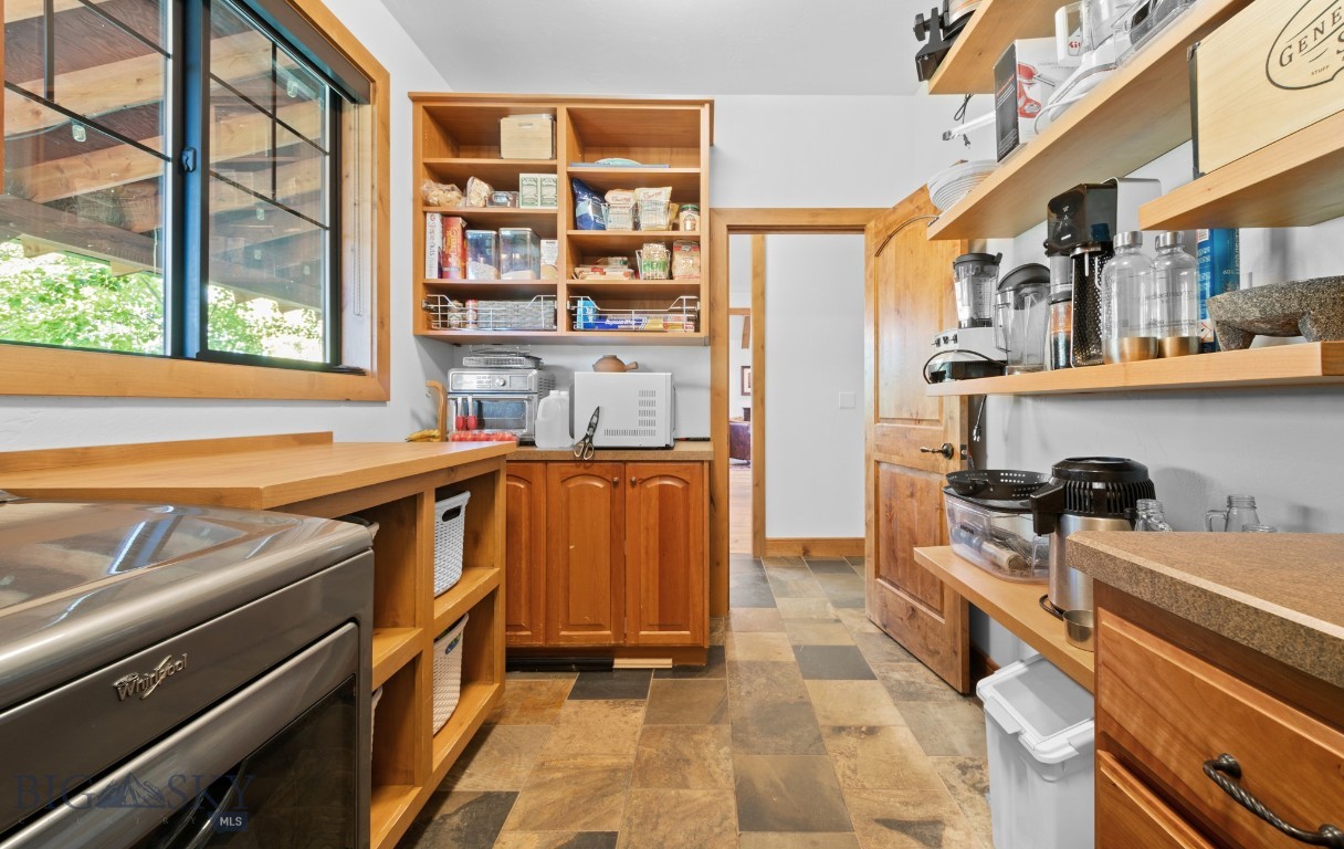 31 Vita Court