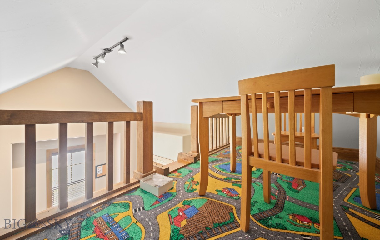 31 Vita Court