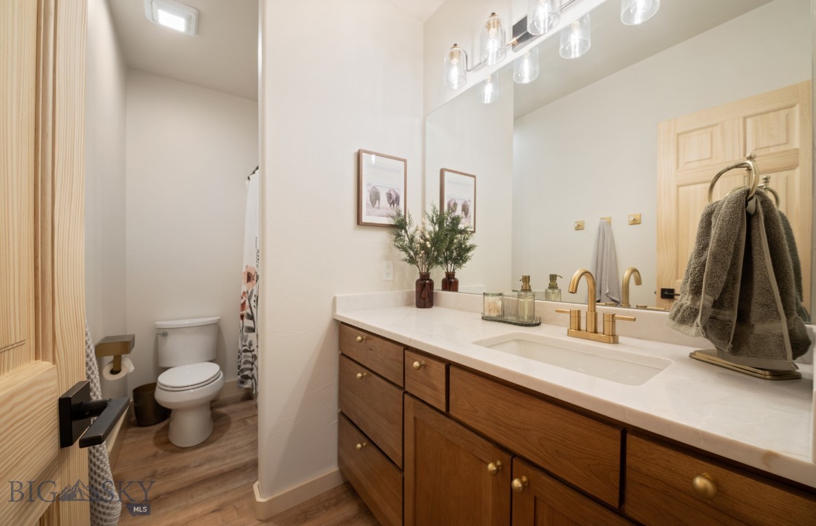 60 Rolling Glen Loop