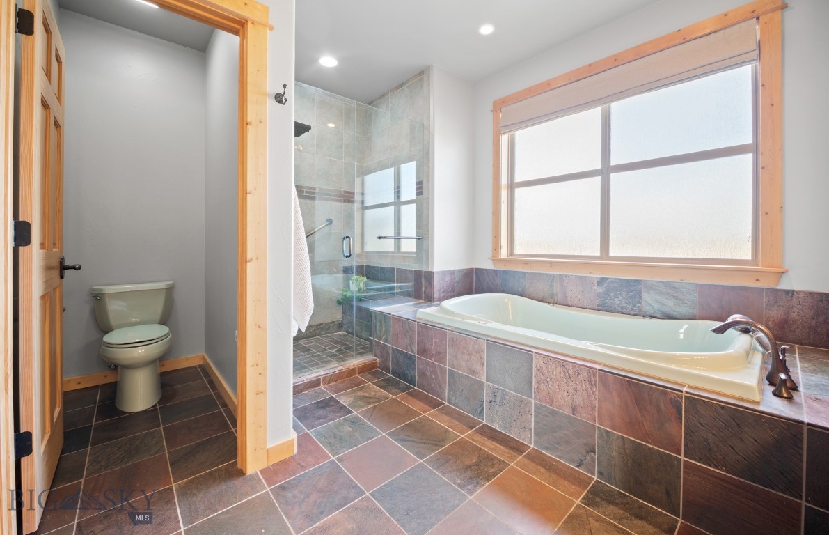 60 Rolling Glen Loop