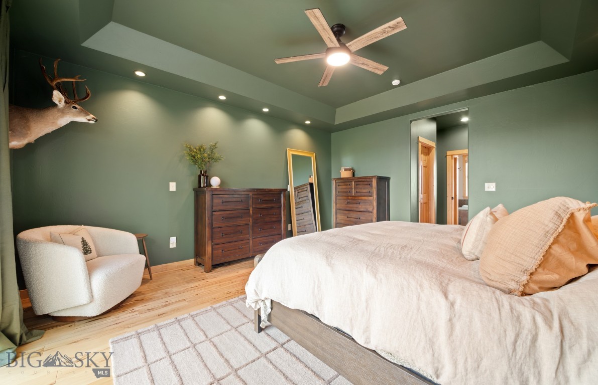 60 Rolling Glen Loop