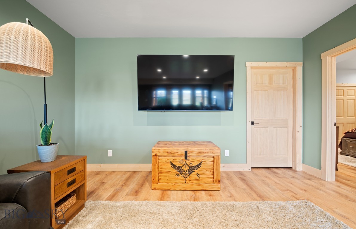 60 Rolling Glen Loop