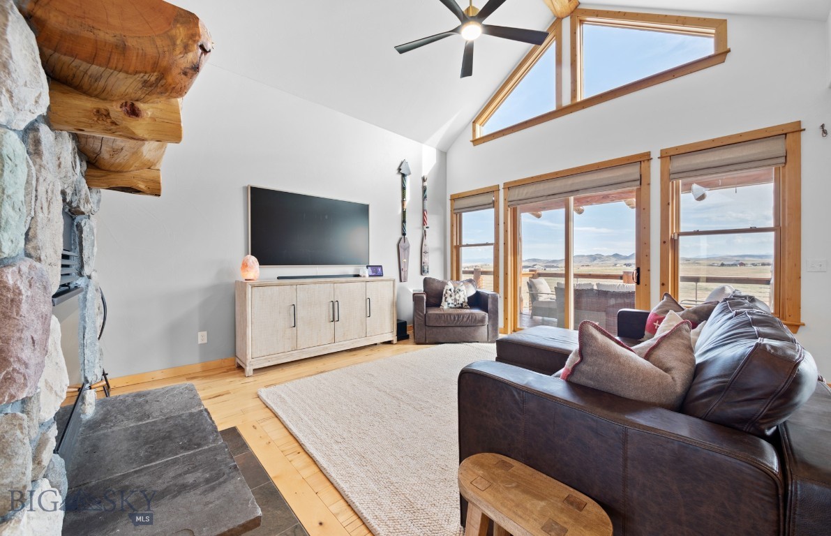 60 Rolling Glen Loop