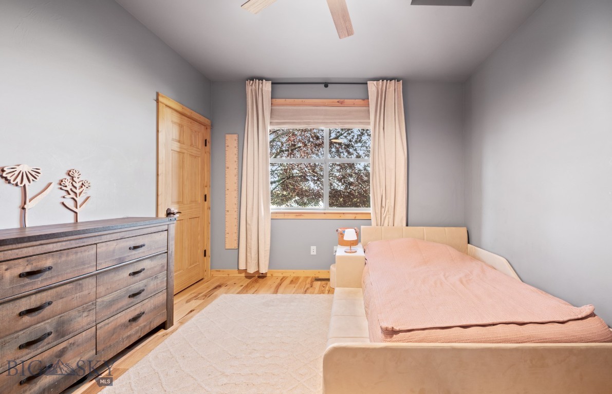 60 Rolling Glen Loop