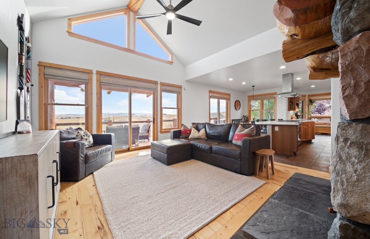 60 Rolling Glen Loop