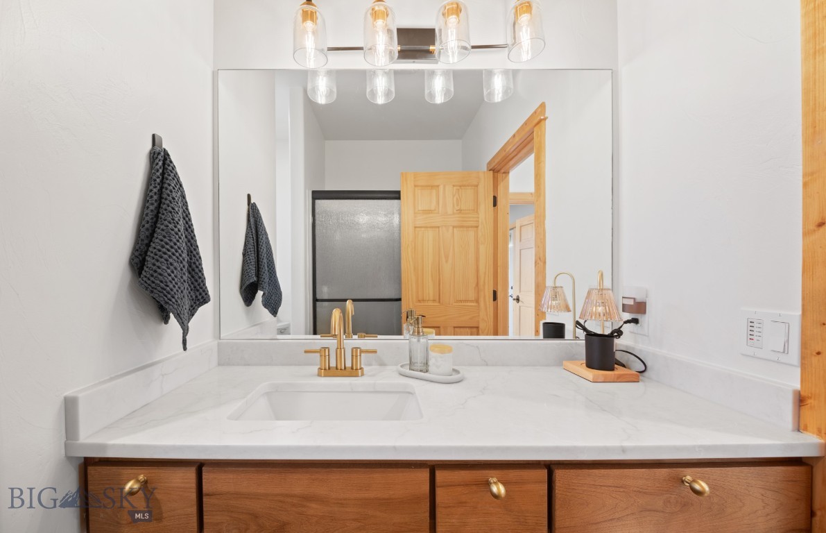 60 Rolling Glen Loop