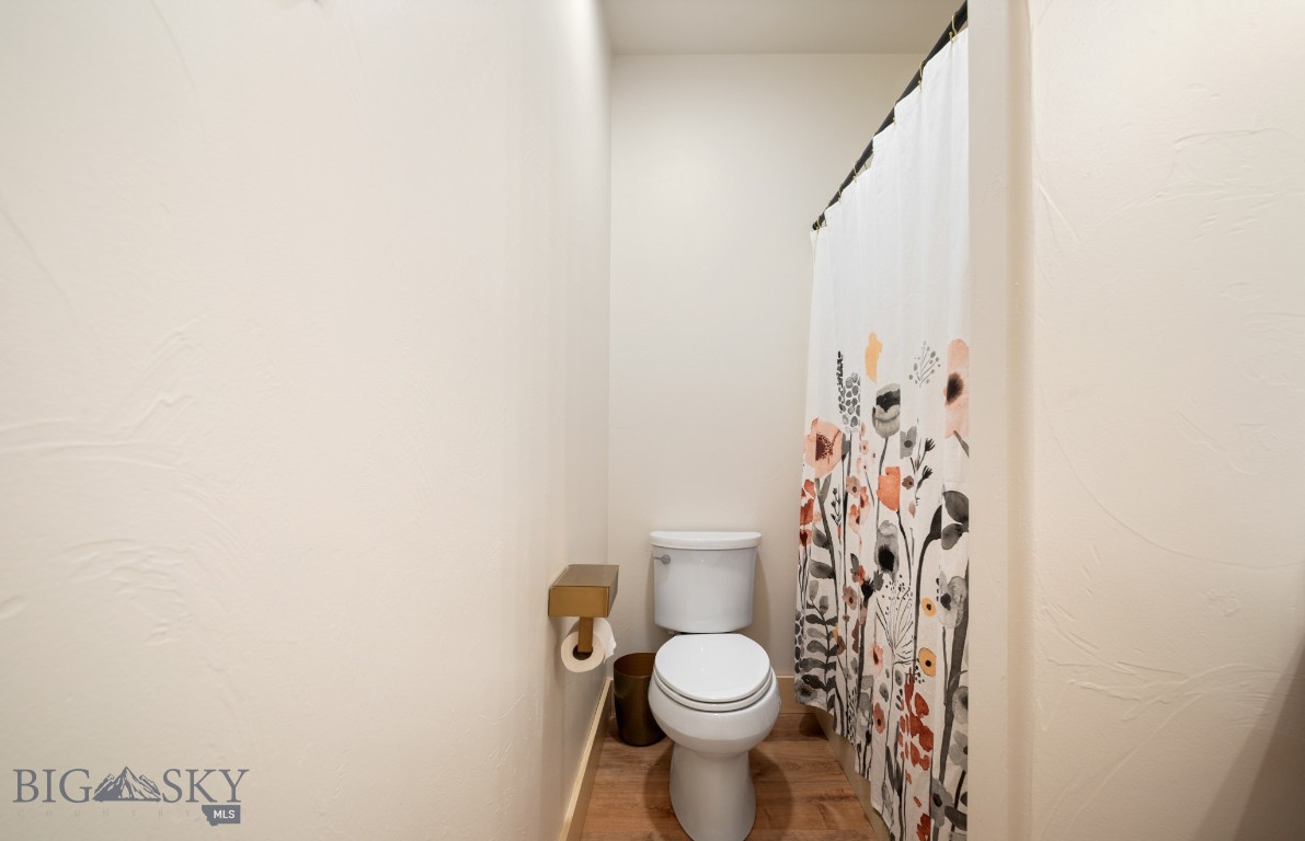 60 Rolling Glen Loop