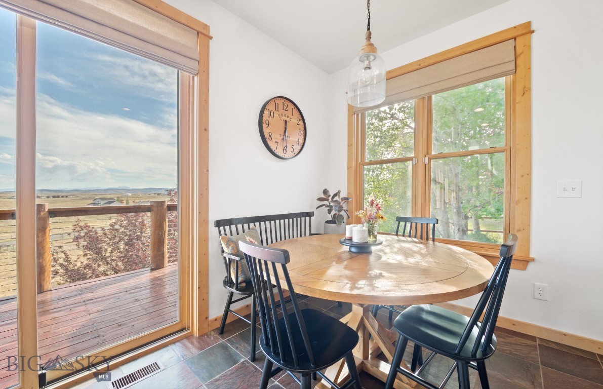 60 Rolling Glen Loop