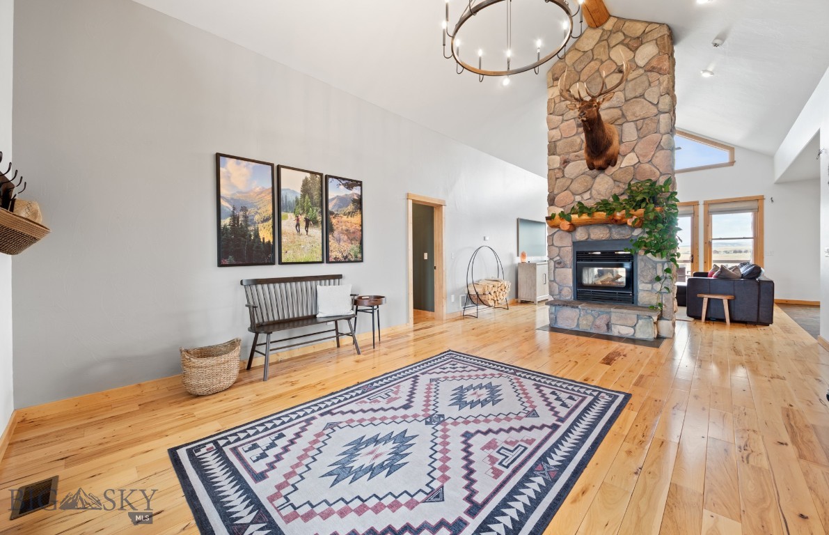 60 Rolling Glen Loop