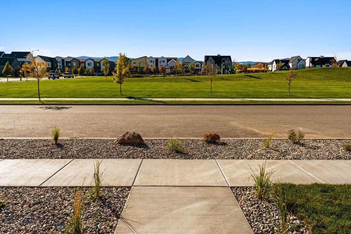 2851 Cielo Way