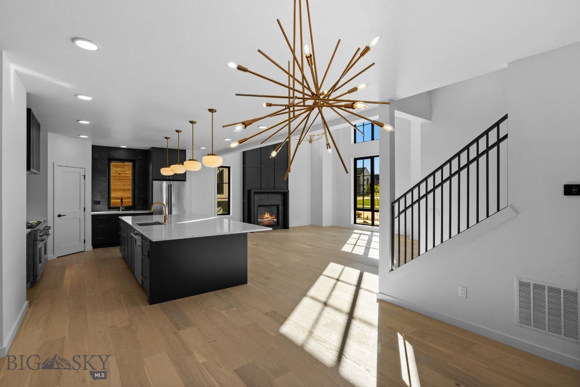 2851 Cielo Way