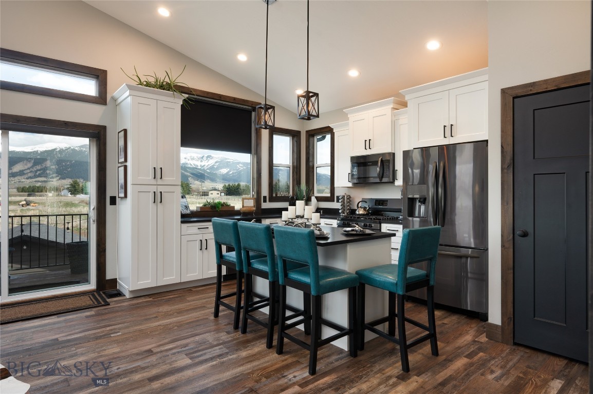 7550 & 7560 Springhill Road