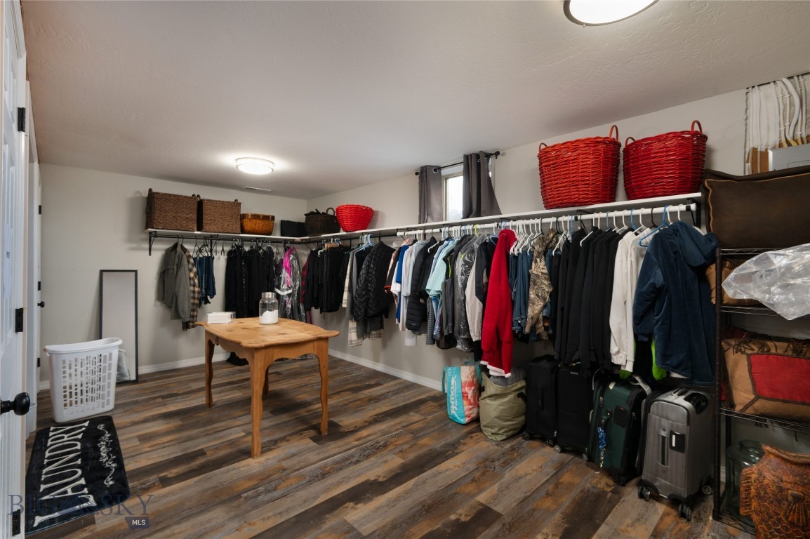 7550 & 7560 Springhill Road