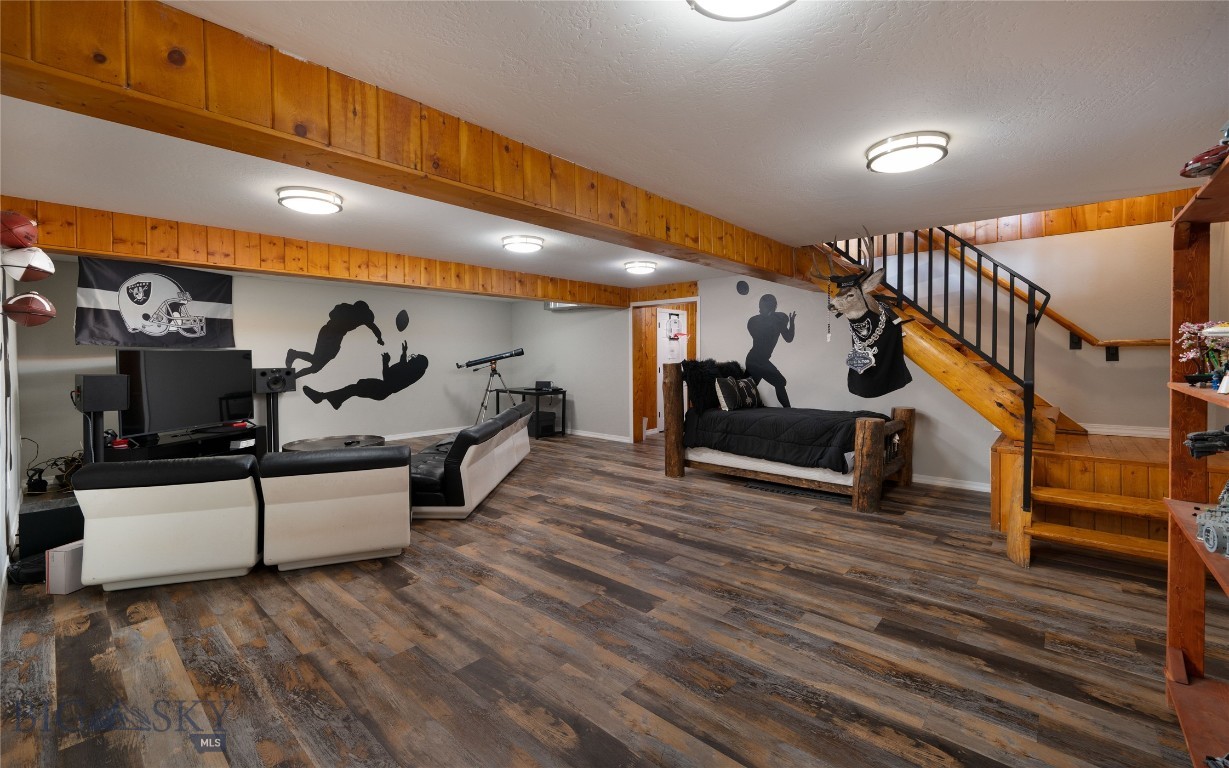 7550 & 7560 Springhill Road