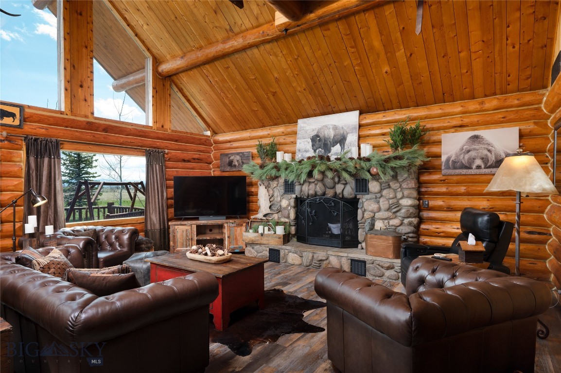 7550 & 7560 Springhill Road